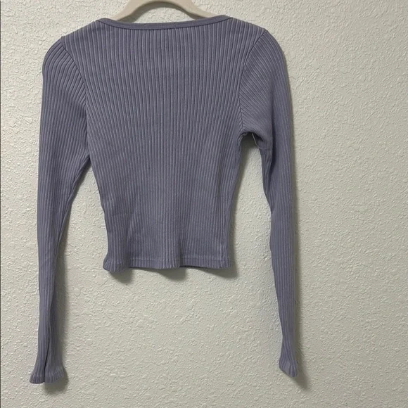 Purple Ribbed Button-Up Top - Picture 2 of 2